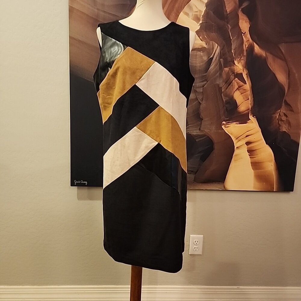 CHICO'S FAUX LEATHER & SUEDE PIECED SHORT SHEATH DRESS SIZE 8 BLACK BROWN